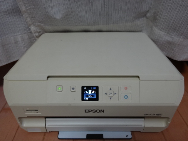 EPSON　インクジェット複合機　EP-707A