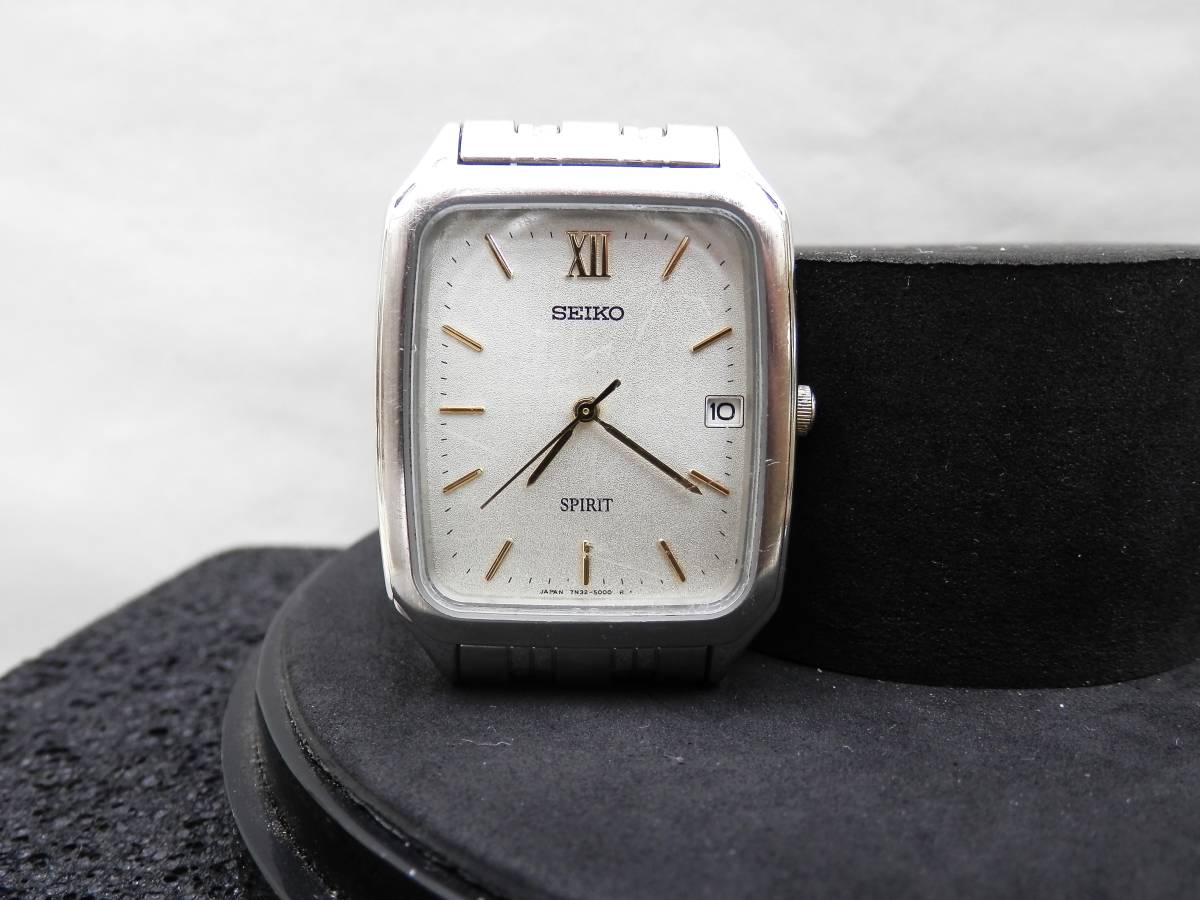 SEIKO SPIRIT 7N32-5000 メンズクォーツ 約68g 稼働現状品 の入札履歴 
