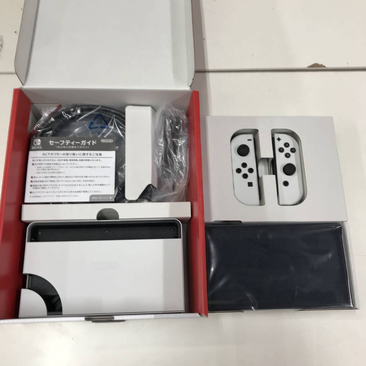gp261 送料無料！美品 Nintendo Switch ニンテンドースイッチ 本体 有機ELモデル ホワイト