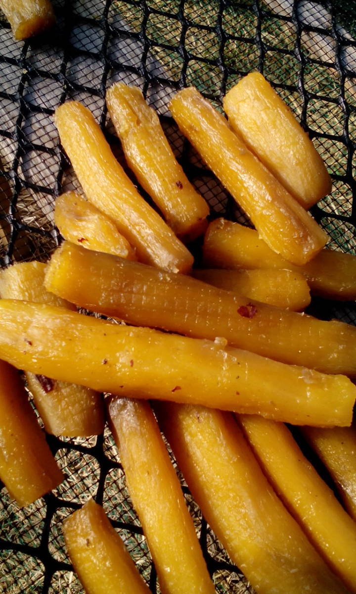 ①★全国送料無料★茨城県産　干し芋　ほしいも　紅はるか　丸干し　3ｋｇ 木小屋　完全天日干し