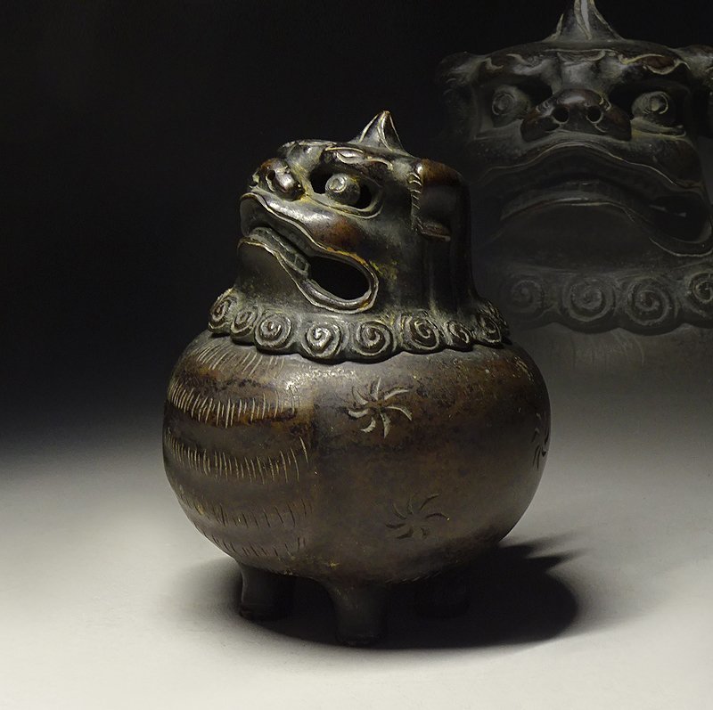 Y1180 極上 彫刻 細密造 龍細工 獅子香炉 重量186g 高さ12.5㎝ Y1180 極上 彫刻 細密造 龍細工 獅子香炉 重量186g 高さ12.5㎝ 【公式