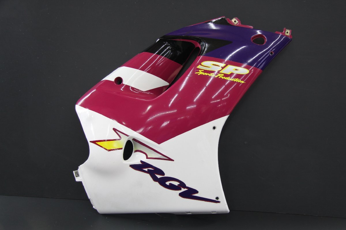 希少・RGV250Γ SP/VJ23A☆純正サイドカウル右側 キズ有・割れ無