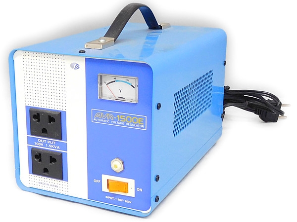 中古 スワロー 自動電圧調整器 AVR-1500E 変圧 アダプタN1767189