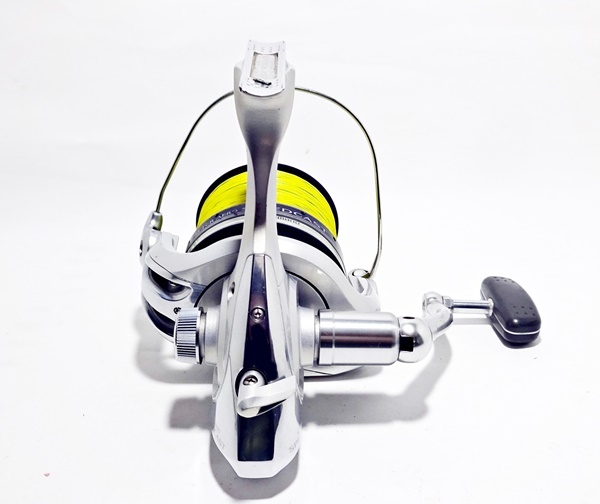 ☆ シマノ スーパーエアロ スピードキャスト (標準) 投げリール キス