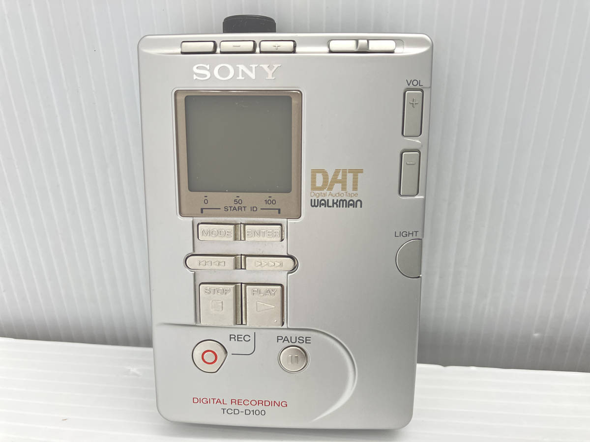 ポータブルプレイヤー SONY DAT ウォークマン TCD-D100 ジャンク品