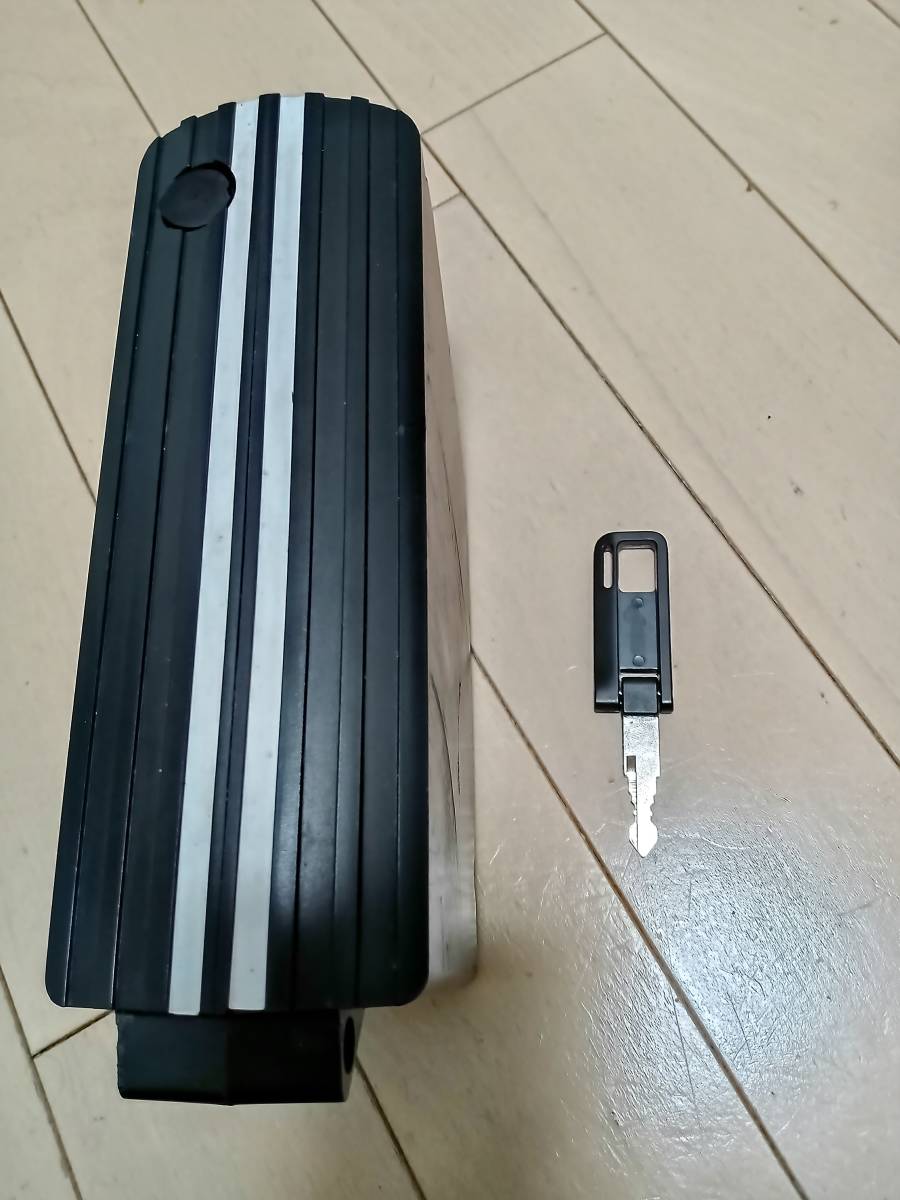 ホンバイク純正バッテリー ＋カギ付き