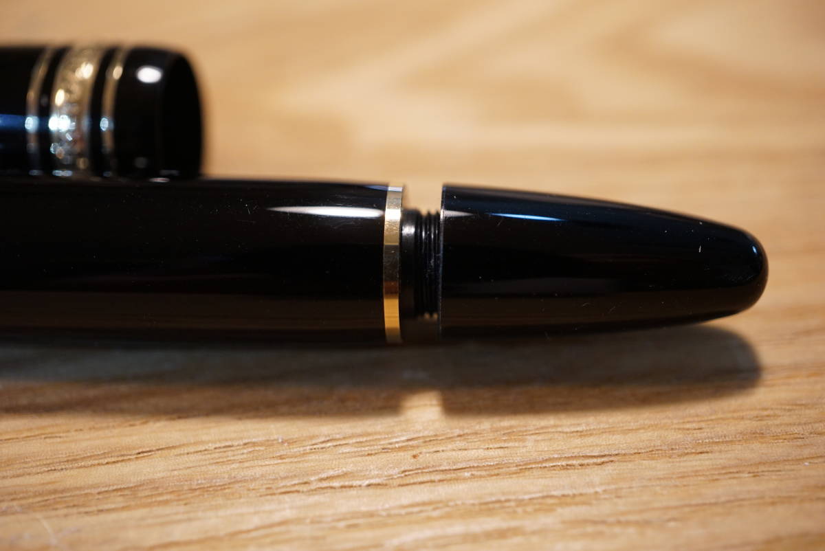 MONTBLANC モンブラン マイスターシュテュック No.146 万年筆 18C F