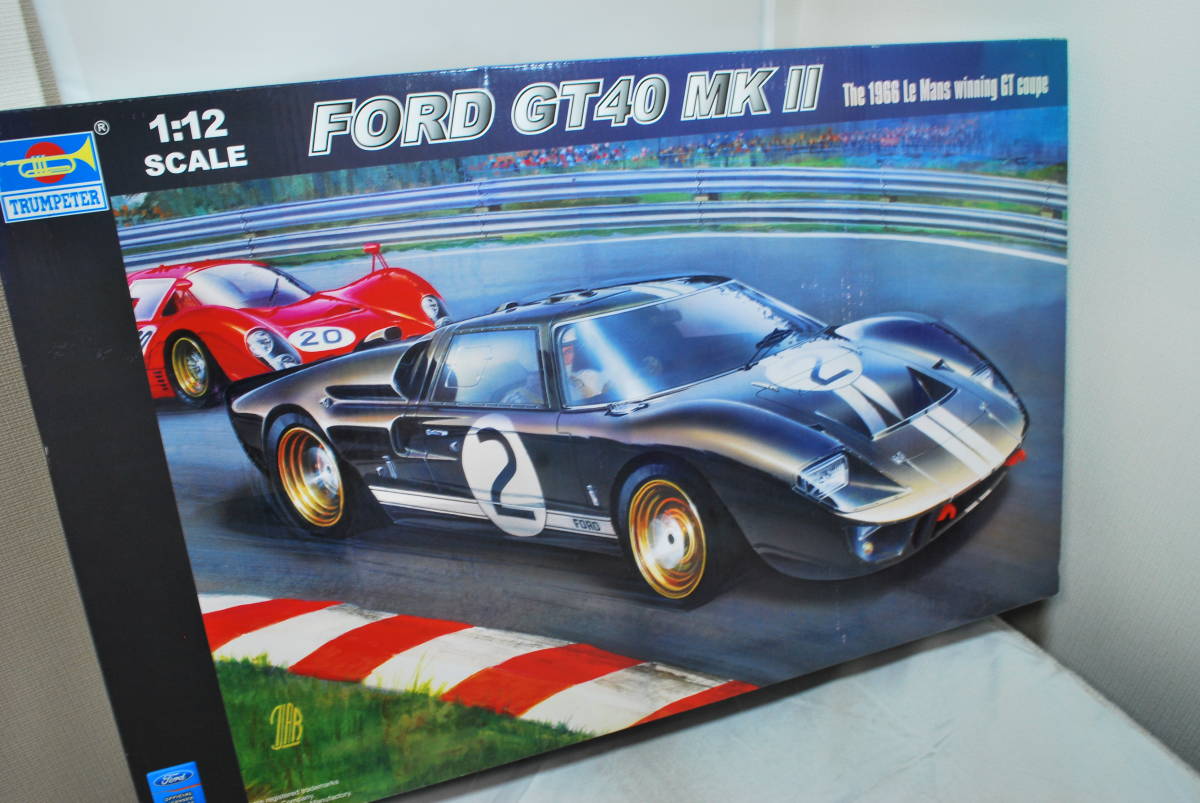 ○ 希少！未開封 トランペッター 1/12 フォード GT40 Mk.Ⅱ 1966