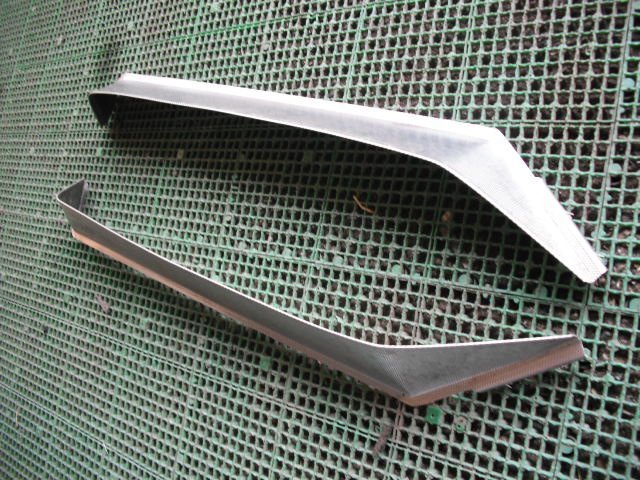 新作，お買い得 B150 R330 SD22 セドリック CEDRIC 220D GL 4ドアセダン 左右 フロントドアバイザー 1-32Lz(サイド)｜売買されたオークション情報、yahooの商品情報をアーカイブ公開 - オークファン 日産用