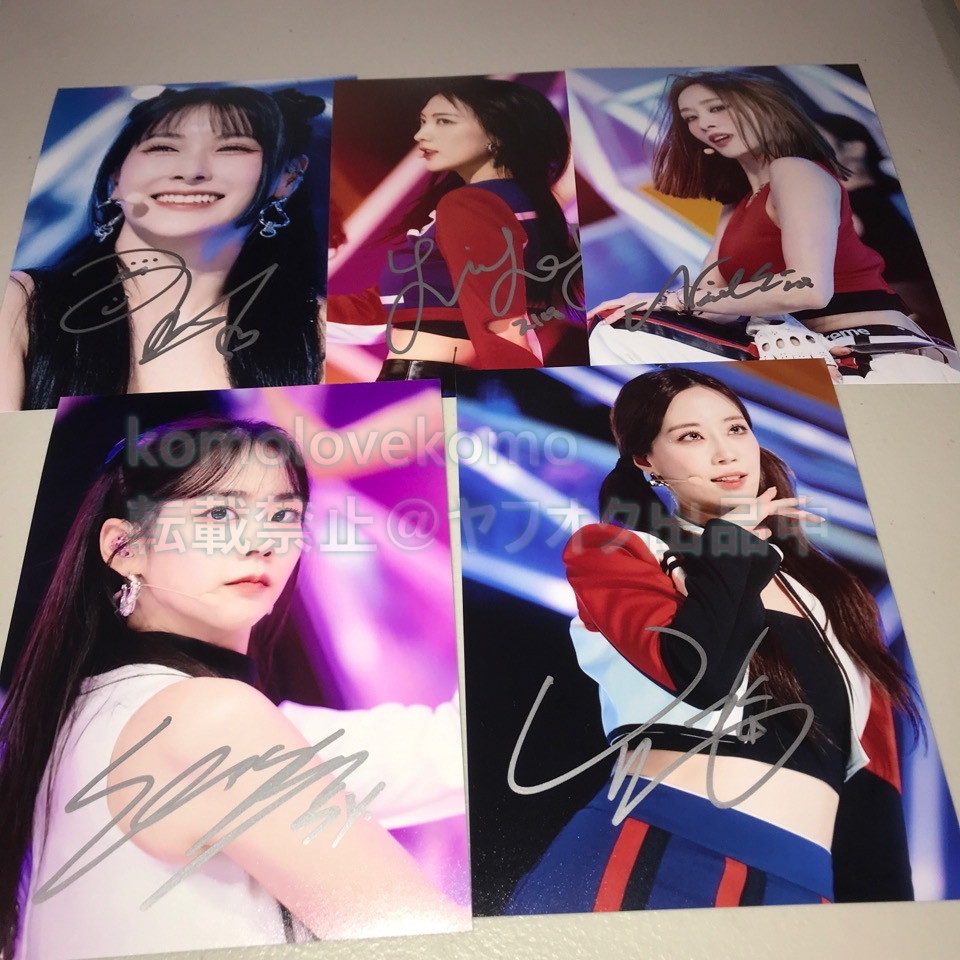 KARA◎15周年記念スペシャルアルバム「MOVE AGAIN」コンセプト写真(2L