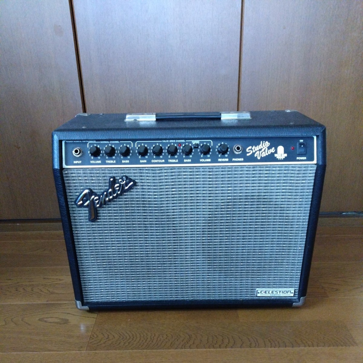 Fender Studio Valve Drive SVD-20CE フェンダー ギターアンプ 2