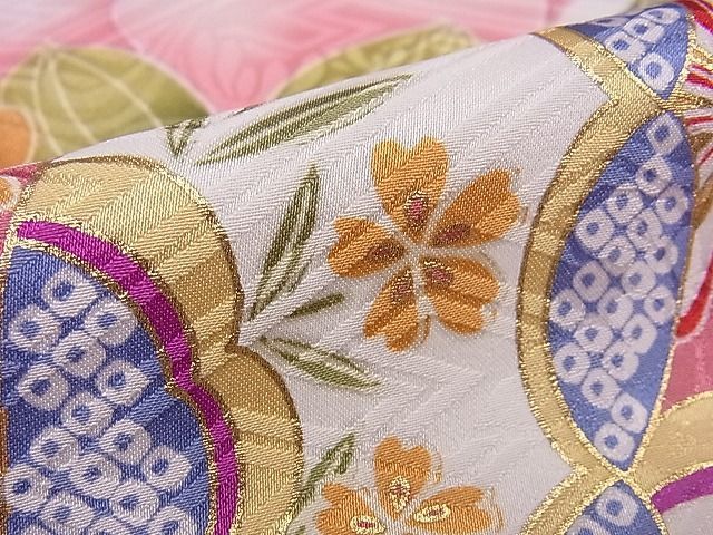 着物屋こころ□豪華振袖 駒刺繍 花蝶文 乱菊 金彩 着丈169.5cm