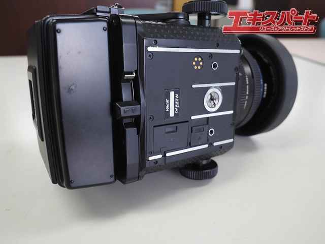 Mamiya RZ67 Professional II with Z W Mamiya-Sekor Pro Camera Lens