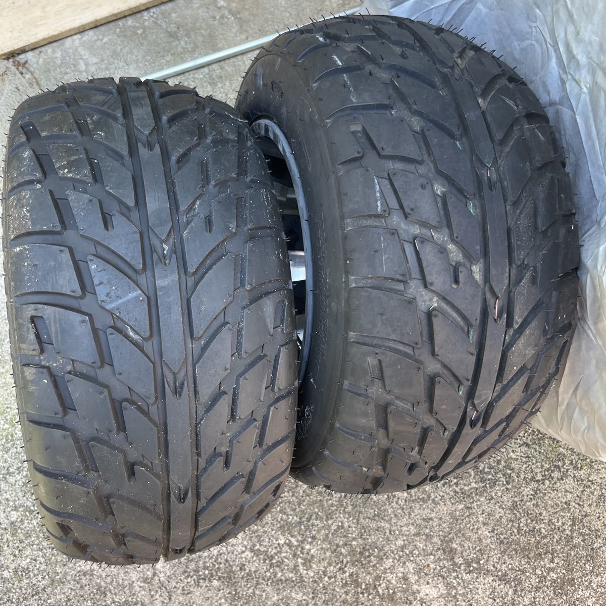 バギー、ジャイロ10インチアルミ、タイヤセット 中華 10インチバギー