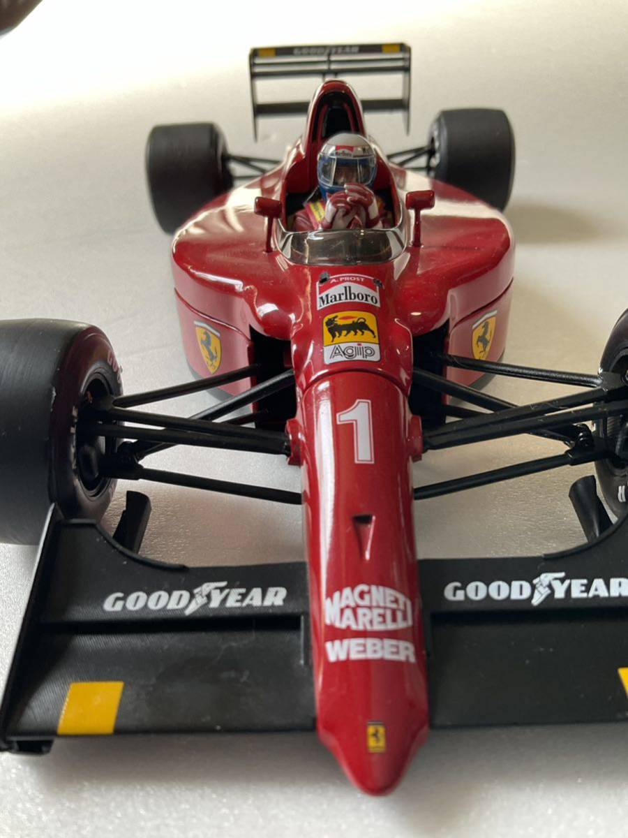 1990 A．プロスト スクーデリア・フェラーリ 641/2 フォト F1の