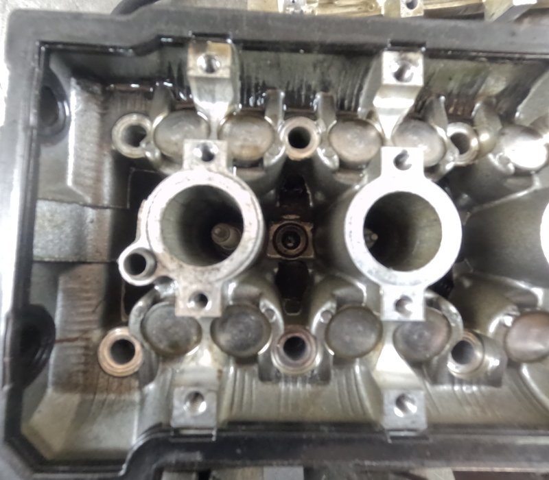 RGA-39A バリオス 純正 エンジン シリンダーヘッド バルブ ZR250A-059