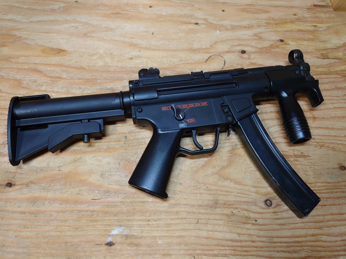 東京マルイ スタンダード電動ガン クルツ MP5K M4ストックカスタム 