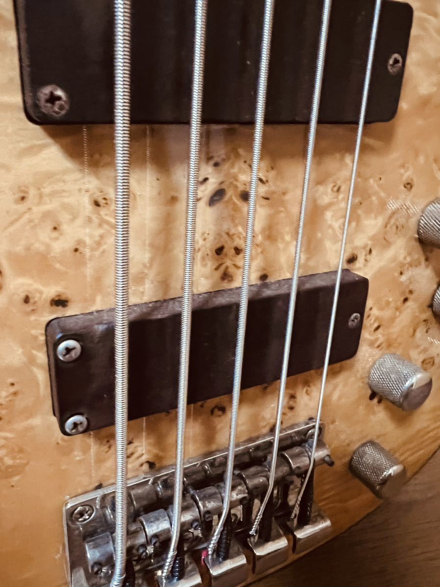 難あり】MTD Kingston Z5 エレキベース 5弦 新品ペグ付き(エレキベース 