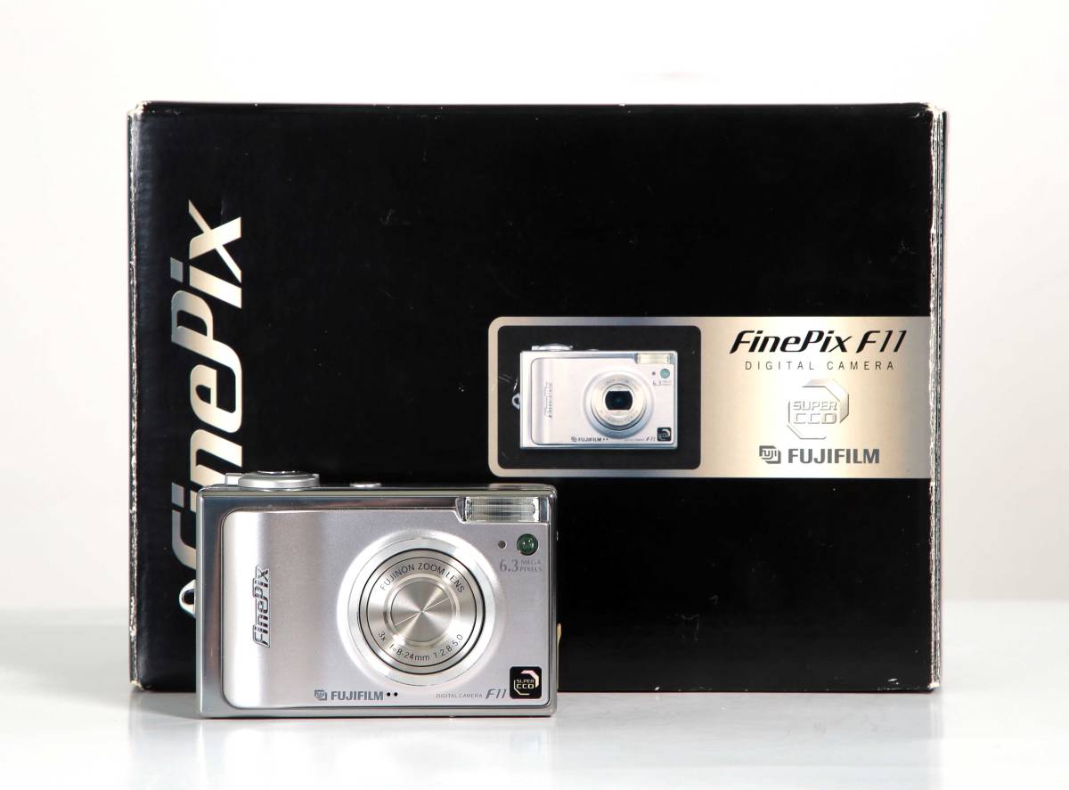 F11 FinePix Fujifilm FUJIFILM Camera - Finepix Digital camera