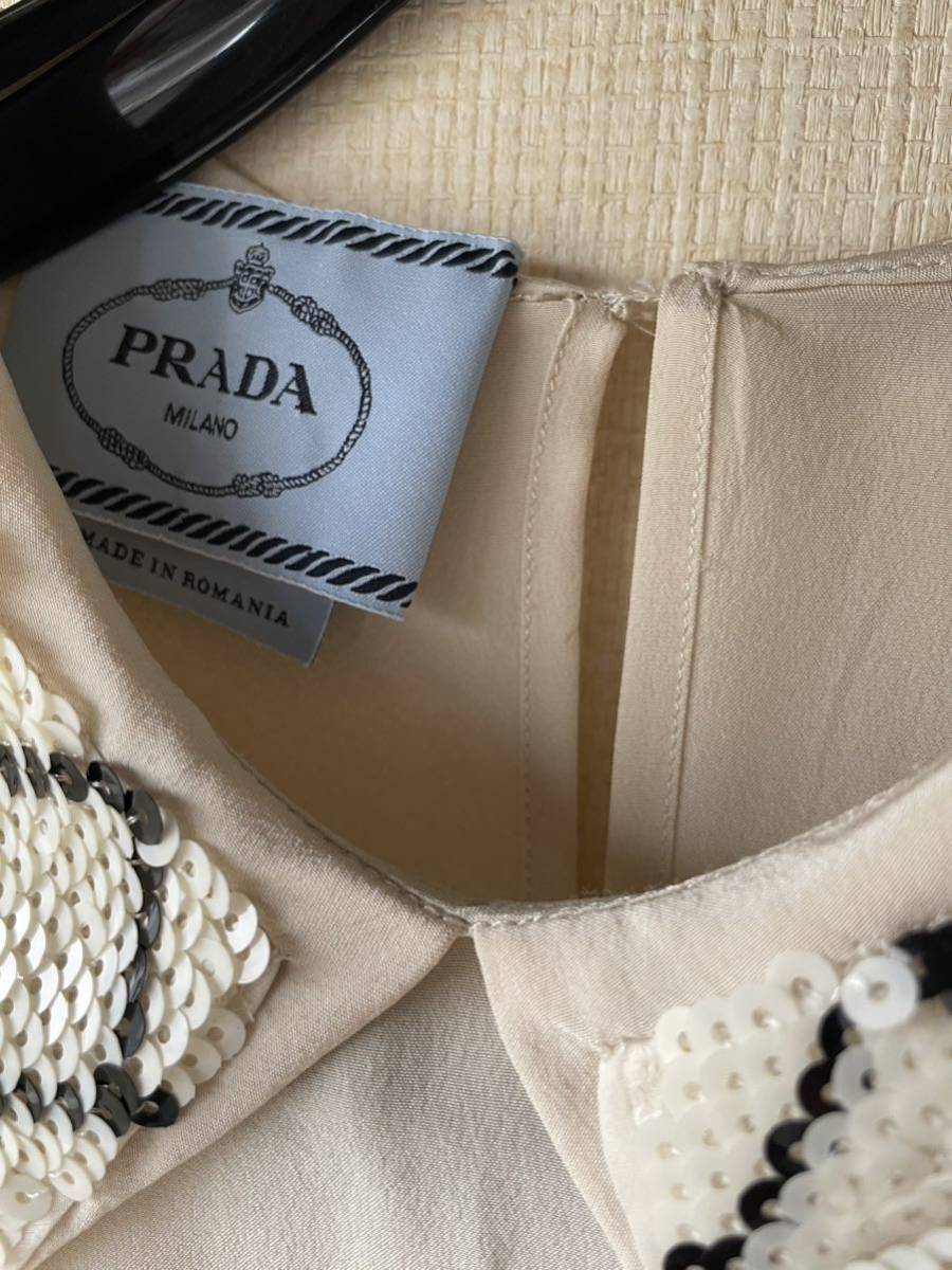 PRADA プラダ プリーツ スパンコール ワンピース PRADA プラダ プリーツ スパンコール ワンピース