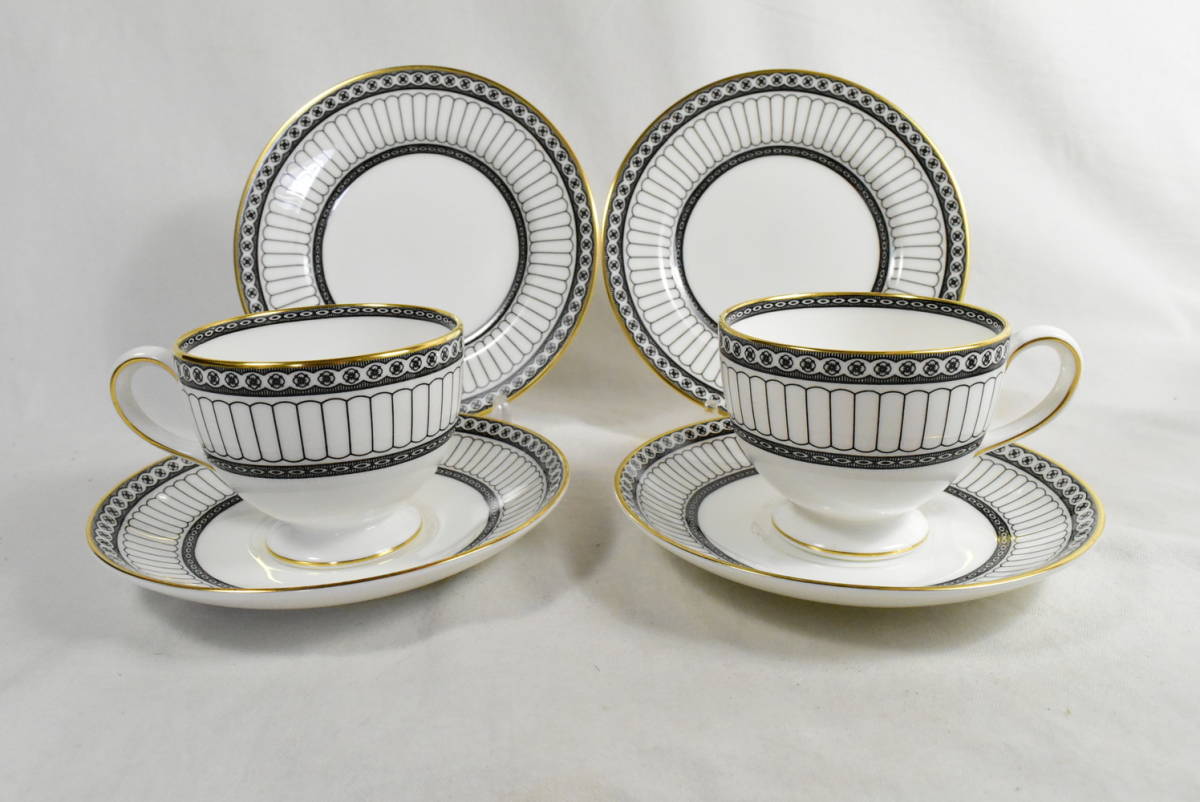 ②WEDGWOOD 　ウェッジウッド　コロネード　COLONNADE　トリオ　カップ＆ソーサー+ケーキ皿セット