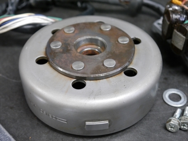 R51441 RZ250R 1XG より 純正 電装 ジェネレーター フライホイールASSY 