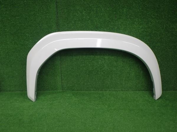 おこめ 54711 モデリスタ ヤリスクロス 右 カラードフェンダー 未使用品 070