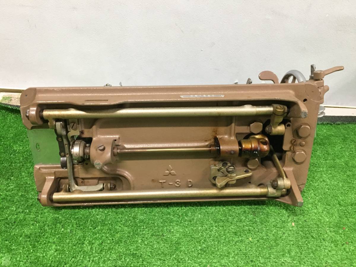 ジャンク品 MITSUBISHI 三菱 ミシン TA2 工業用 業務用 足踏みミシン 