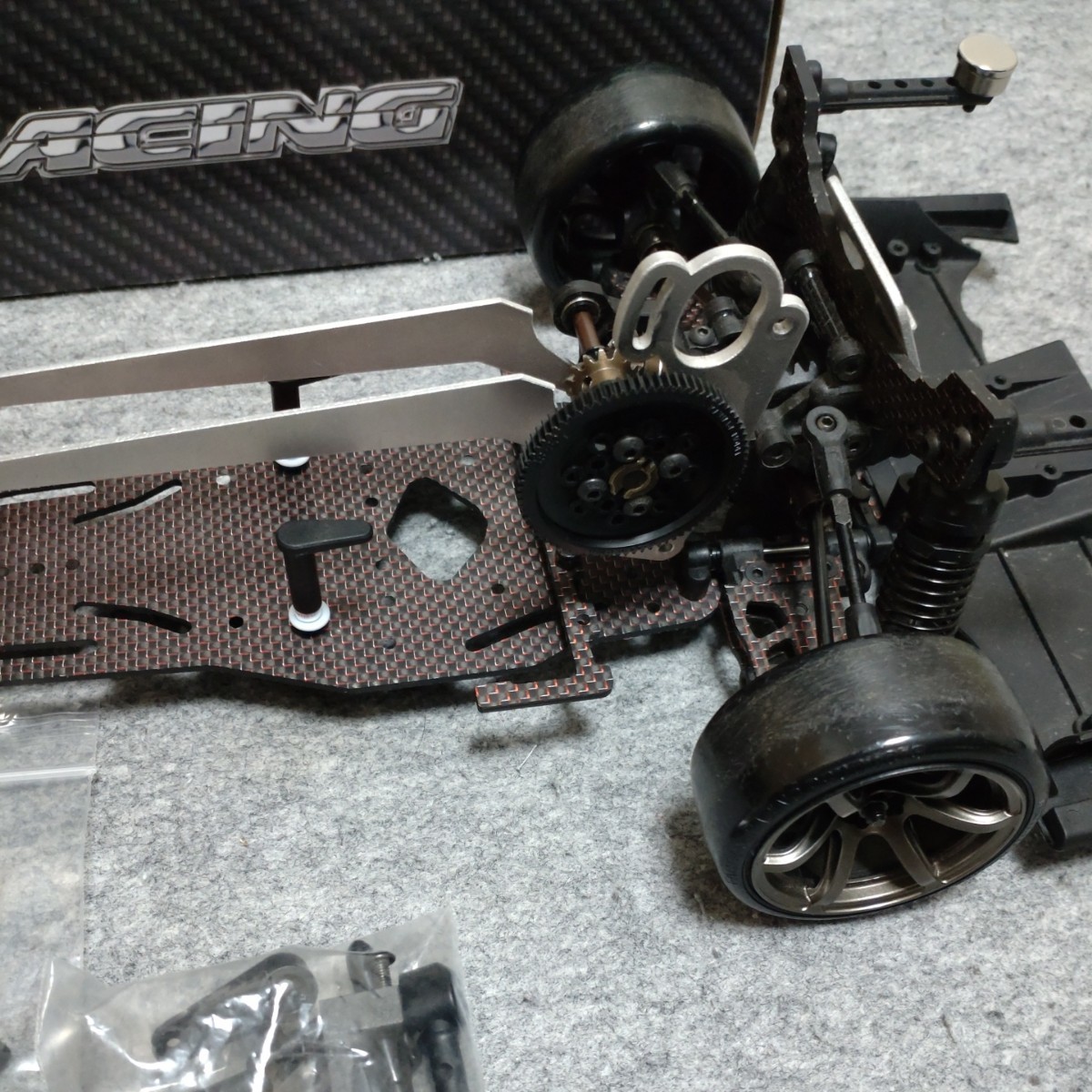 3レーシング SAKURA D5 RR コンバージョンMR カーボンシャーシ D5