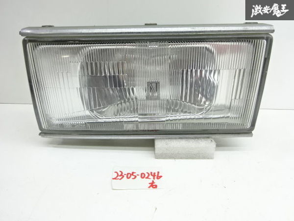 日産 純正 Y30 セドリック 前期 ハロゲン ヘッドライト ヘッドランプ 右 右側 運転席側 IKI 1129 要補修 即納 棚10-3