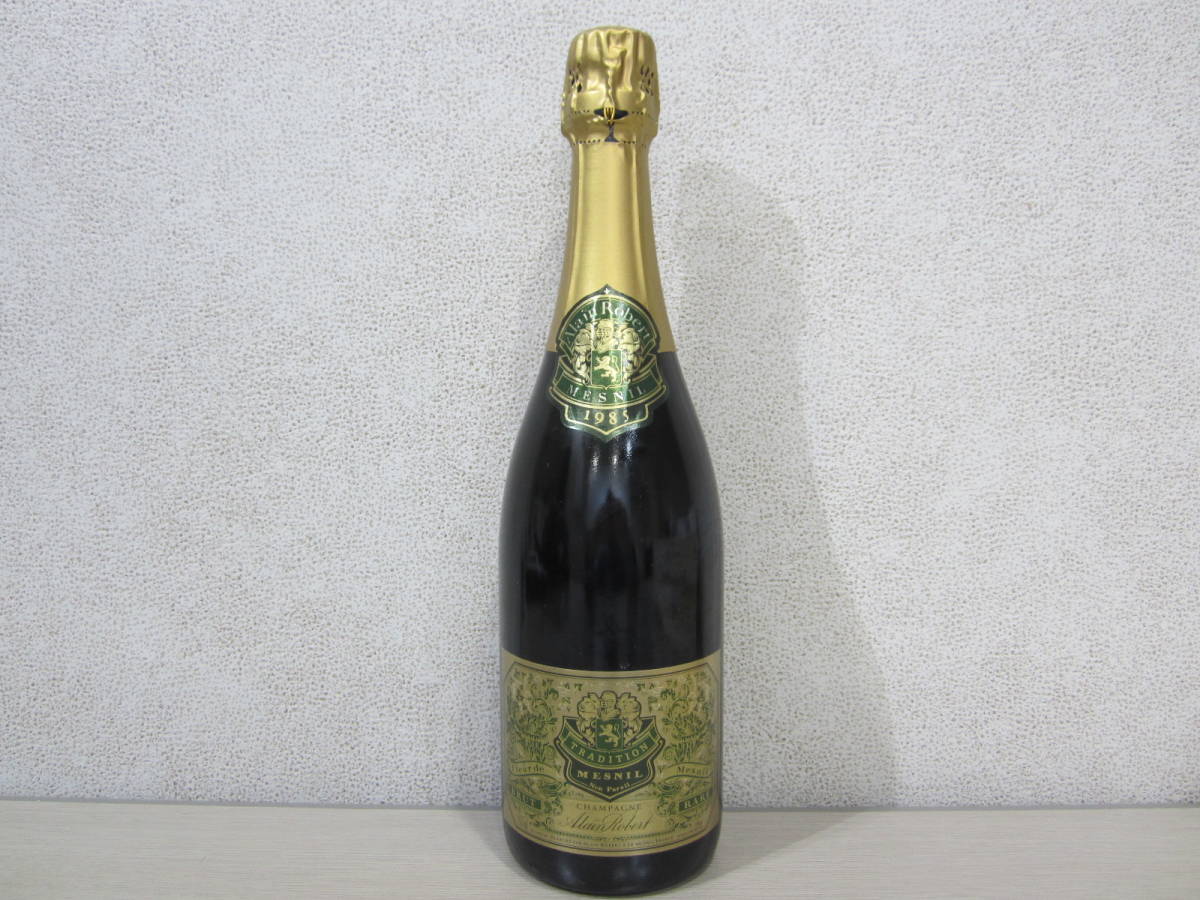 アラン ロベール ル メニル トラディション 1985 木箱付き 750ml