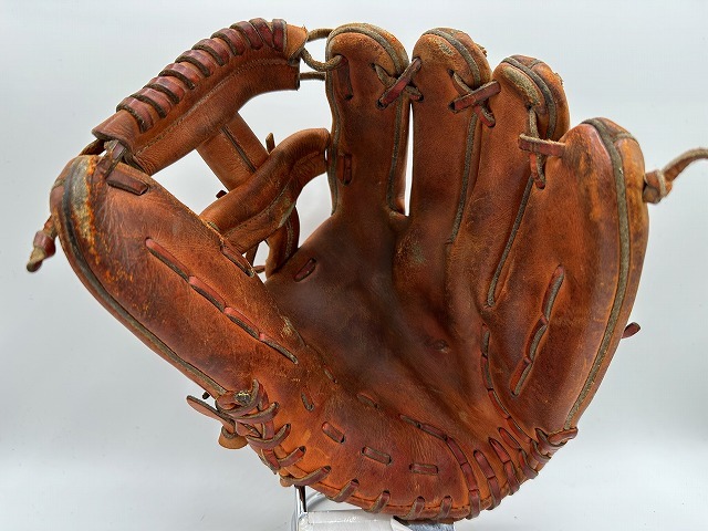 横浜ベイスターズ 石井琢朗 支給品 実使用 グローブ 使用感強 ラベル無 横浜ベイスターズ 石井琢朗 支給品 実使用 グローブ 使用感強 ラベル無