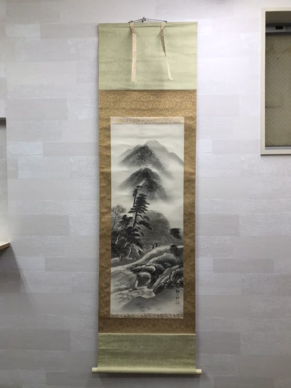 骨董 美術　掛け軸 中国掛け軸 中古品 古美術　山水画。在铭 骨董 美術 掛け軸 中国掛け軸 中古品 古美術 山水画。在铭 - メルカリ