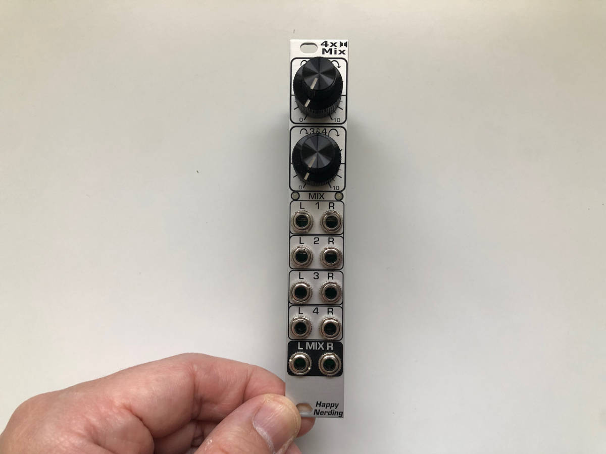 【格安】 Happy Nerding 4x Stereo Mix 定番4chステレオ・ミキサー モジュラーシンセ ユーロラック Eurorack Doepfer Make Noise Mutable
