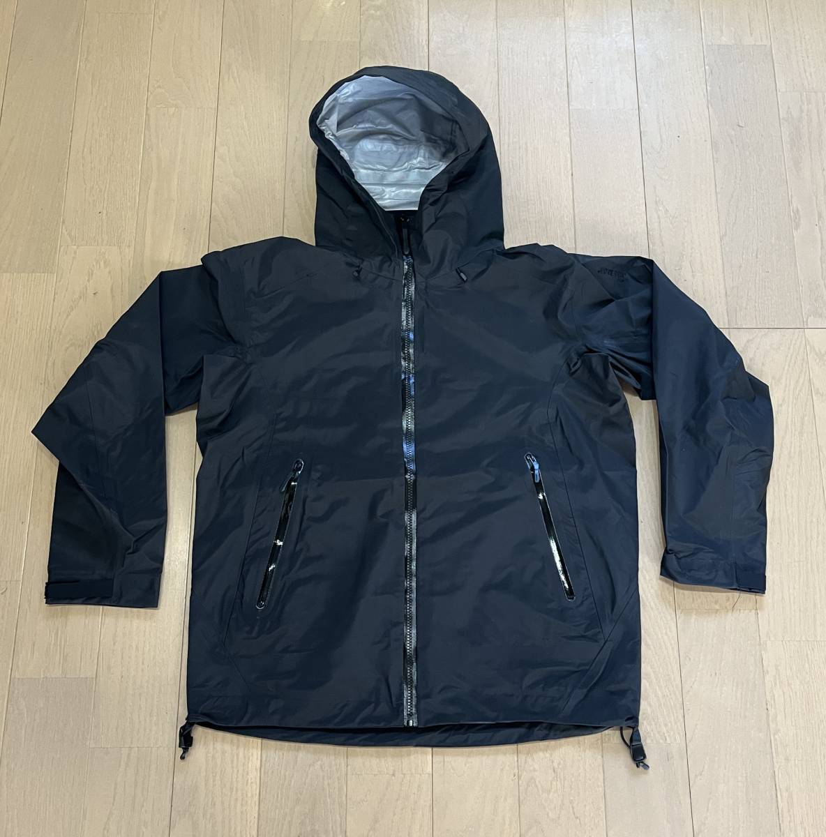 新品3584　高級アウトドアメーカーOEM工場直販品　ベータ ＬＴ？ほぼ同一仕様　XLサイズ　マッドブラック