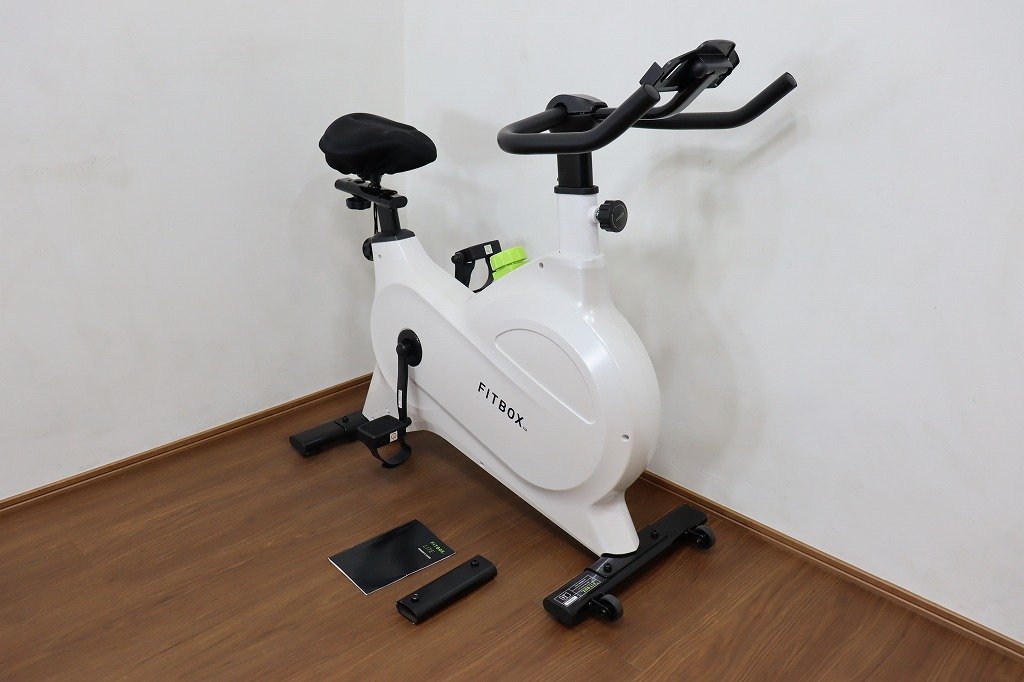 格安，人気SALE 埼玉発 S8721 FITBOX フィットネスバイク 動確済 ホワイト マグネット負荷システム 取説付 現状品 FBX-001_01(バイク)｜売買されたオークション情報、yahooの商品情報をアーカイブ公開 - オークファ バイク