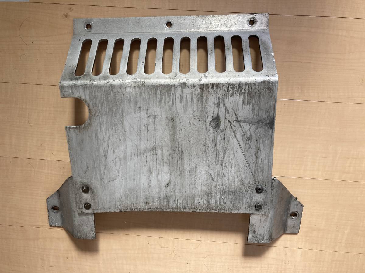 ★格安スタート！ローバー・ミニ専用！USED・中古品の「ＭＴ車用アンダーガード」★