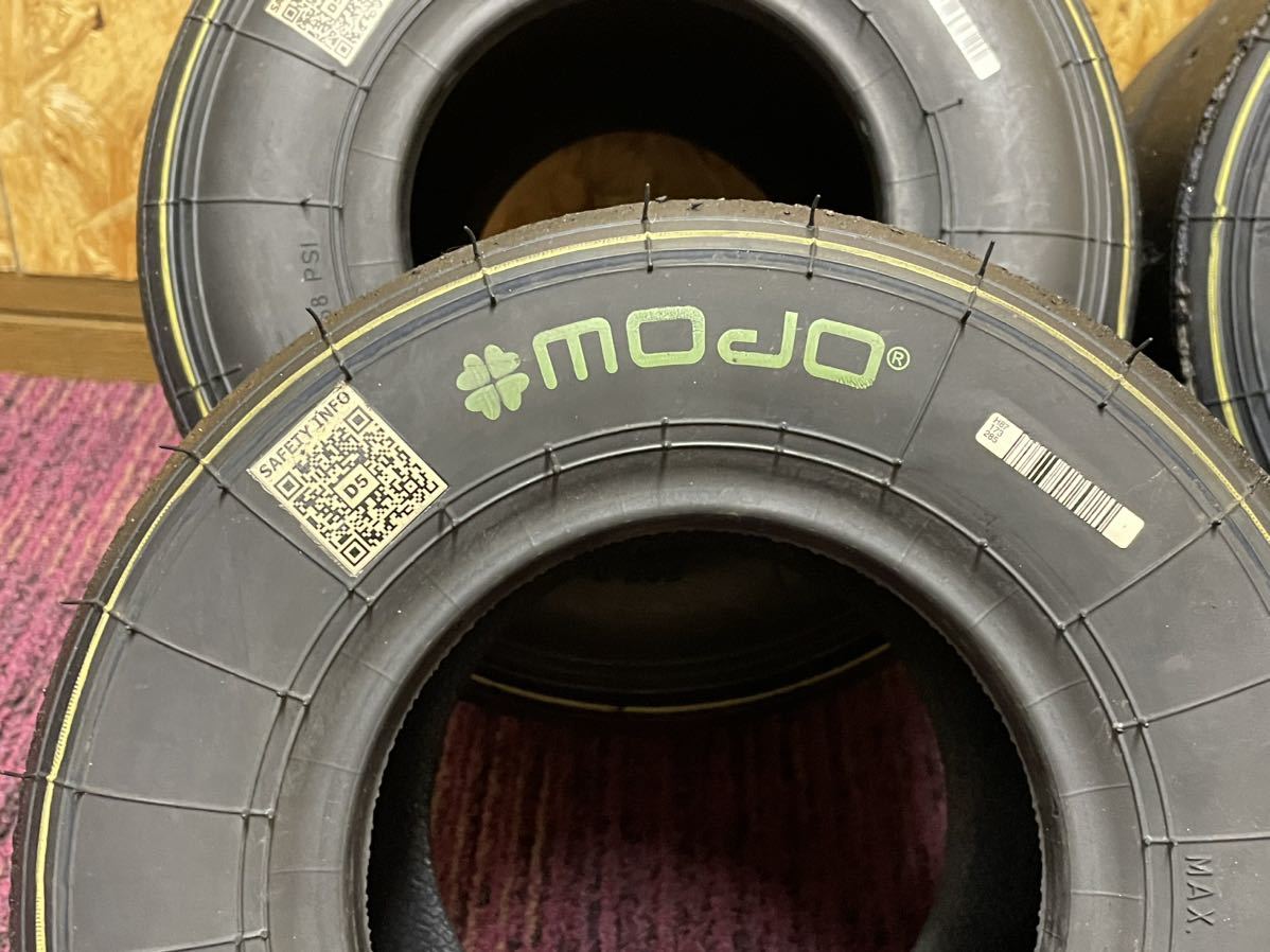 DOY89 MOJO スリックタイヤ D5 1レース落ち D5 タイヤ MOJO CIK-FIA