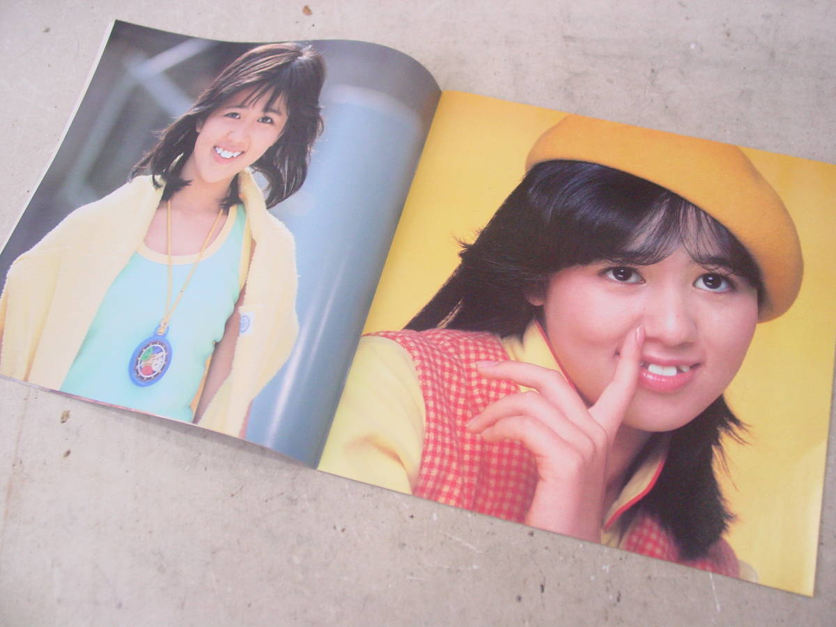 ☆石野真子 MAKO PACK マコパック カセット3巻組 写真集付 昭和 