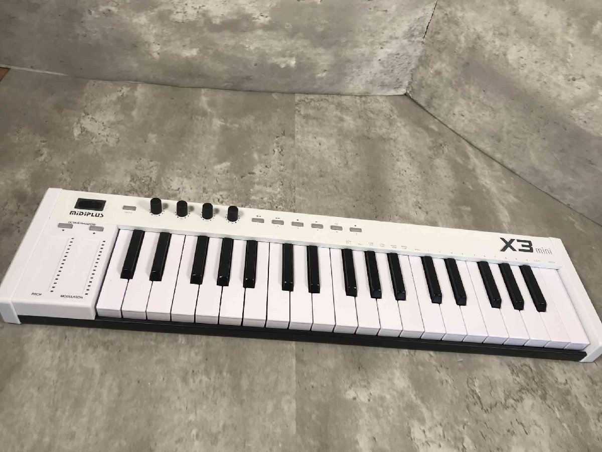【美品】MiDiPLUS MIDIキーボードコントローラーX3 mini【送料無料】
