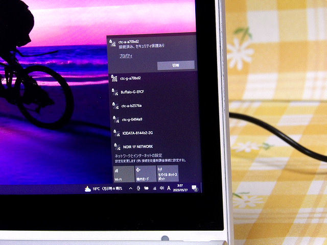 □タッチパネル 超高解像度 LIFEBOOK SH90/M Core i5-4200U 10GBメモリ