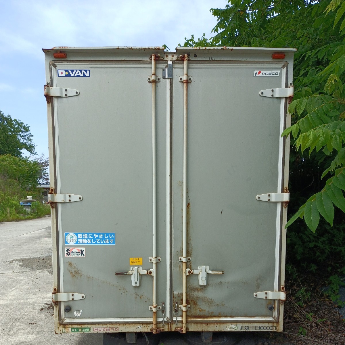 アルミコンテナ、3トン！ 中古コンテナ コンテナ倉庫 物置！引き取り  