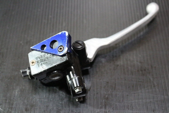 NSF100 nsr50 フロントブレーキキャリパー　マスターシリンダー　レバー NSR Mini(NSR50 レーサー) フロントブレーキマスターシリンダー