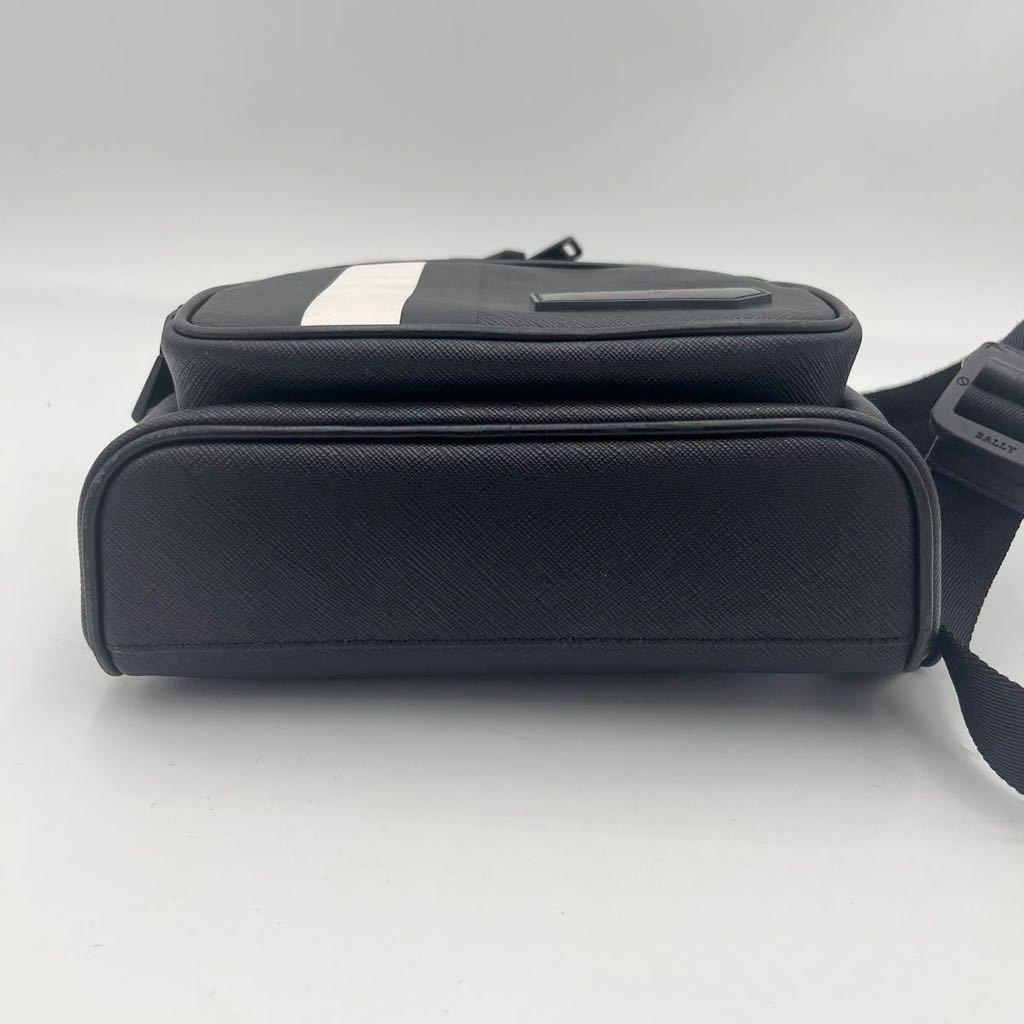 BALLY ボディバッグ 極美品 BALLY バリー Mythos 本物 極美品 スリング 