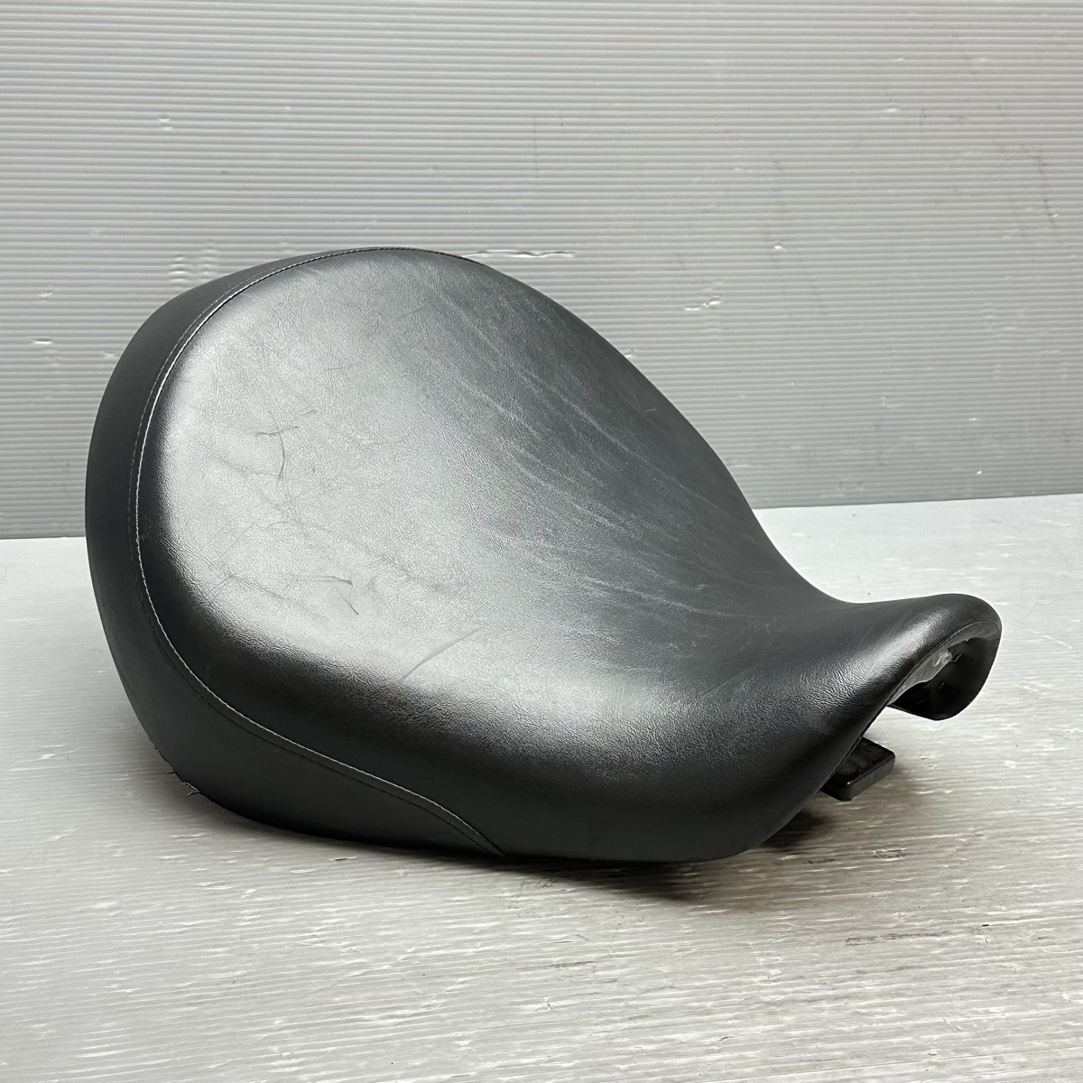 ホンダ シャドウ750？ RC50? 純正 シート 77200-MEG (400 クラシック 