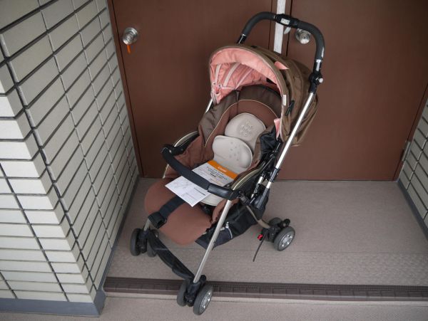 Combi コンビ ディアクラッセオ オート4キャス XY-500