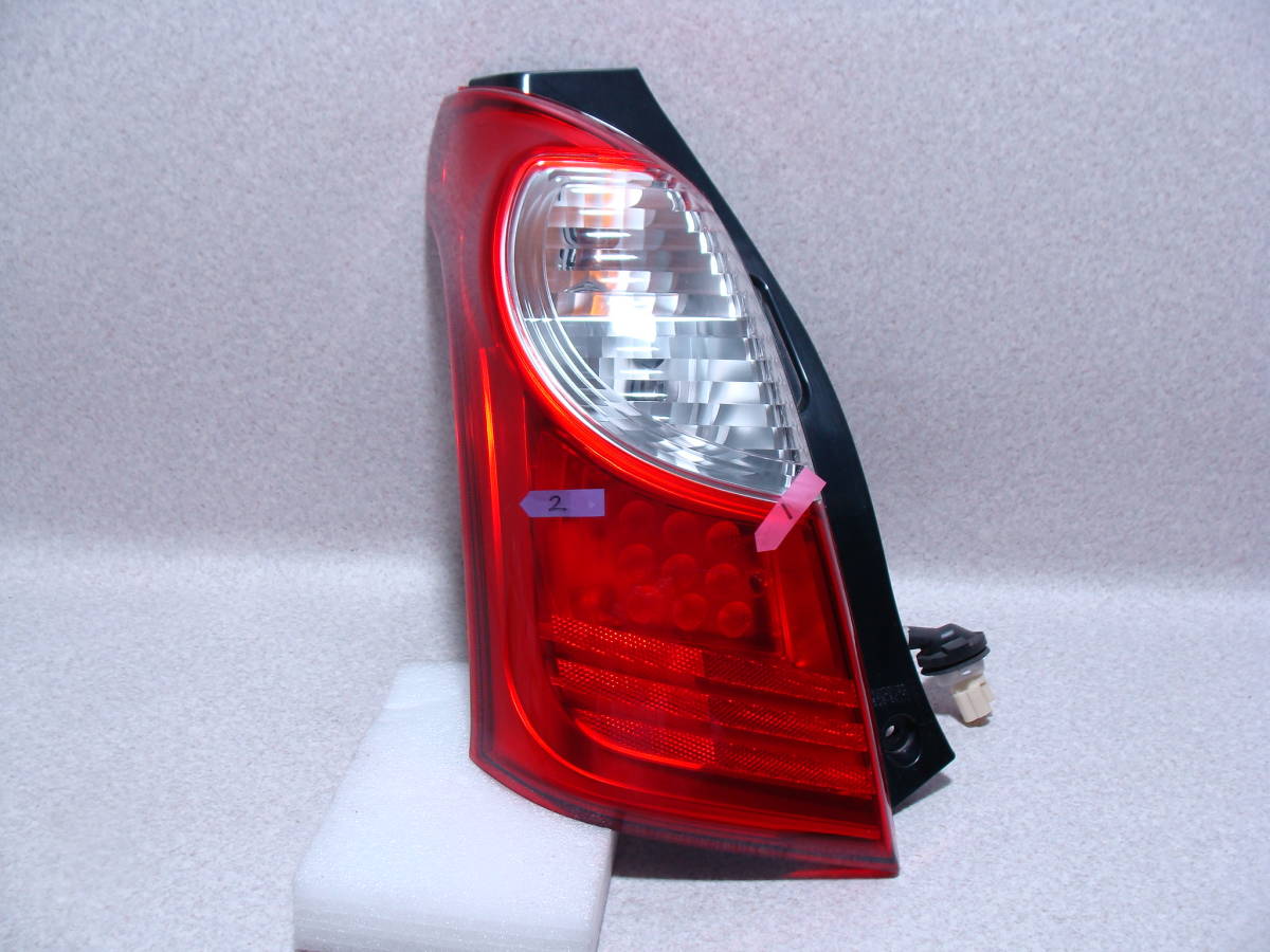 その他 steps HD45375 ☆ HA35S アルト テールランプ 左 LED 35603-64L1 35670-64L10