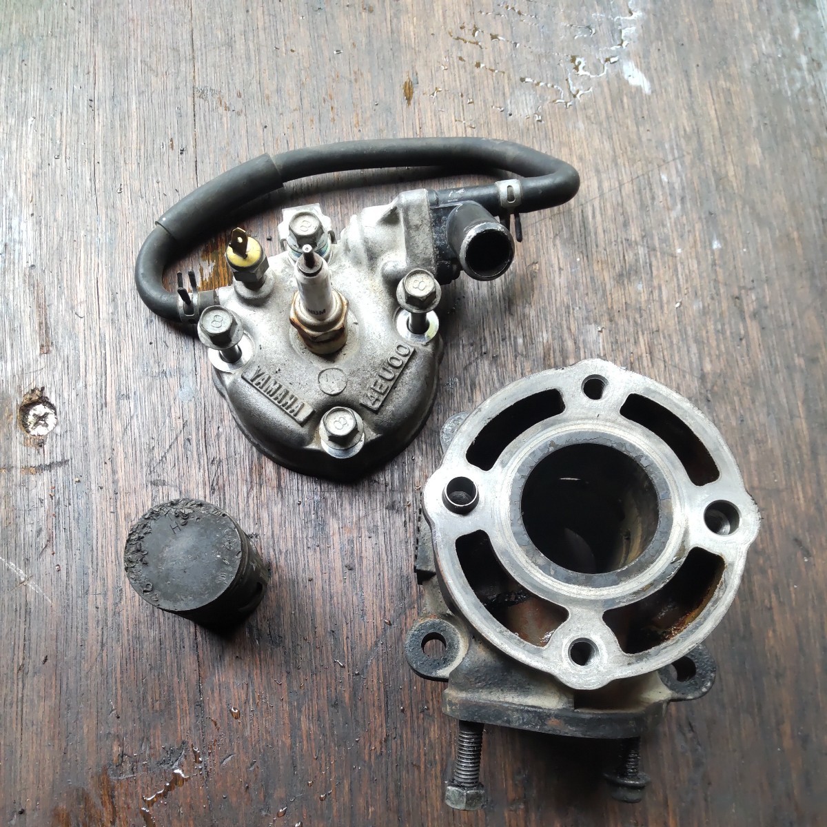 YAMAHA TZR50 シリンダーヘッド