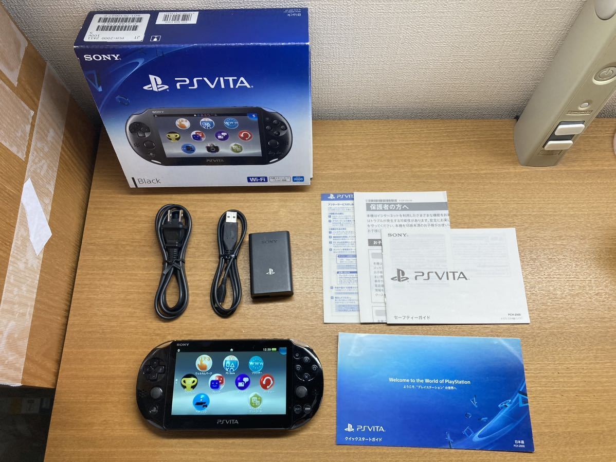 良品 箱付き 動作確認済み PS Vita PlayStation Vita Wi-Fi ブラック 