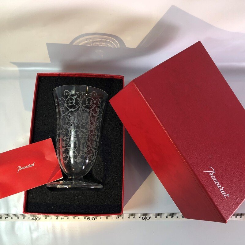バカラ Baccarat エルナ フラワーベース 花瓶 ERNA オールド 唐草 ひ